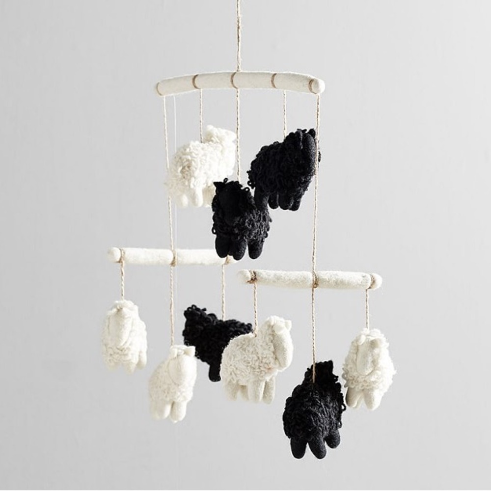 POTTERY BARN KIDS Felted Sheep Mobile  - NEW - Baby Nursery 100% Wool - Picture 3 of 8
